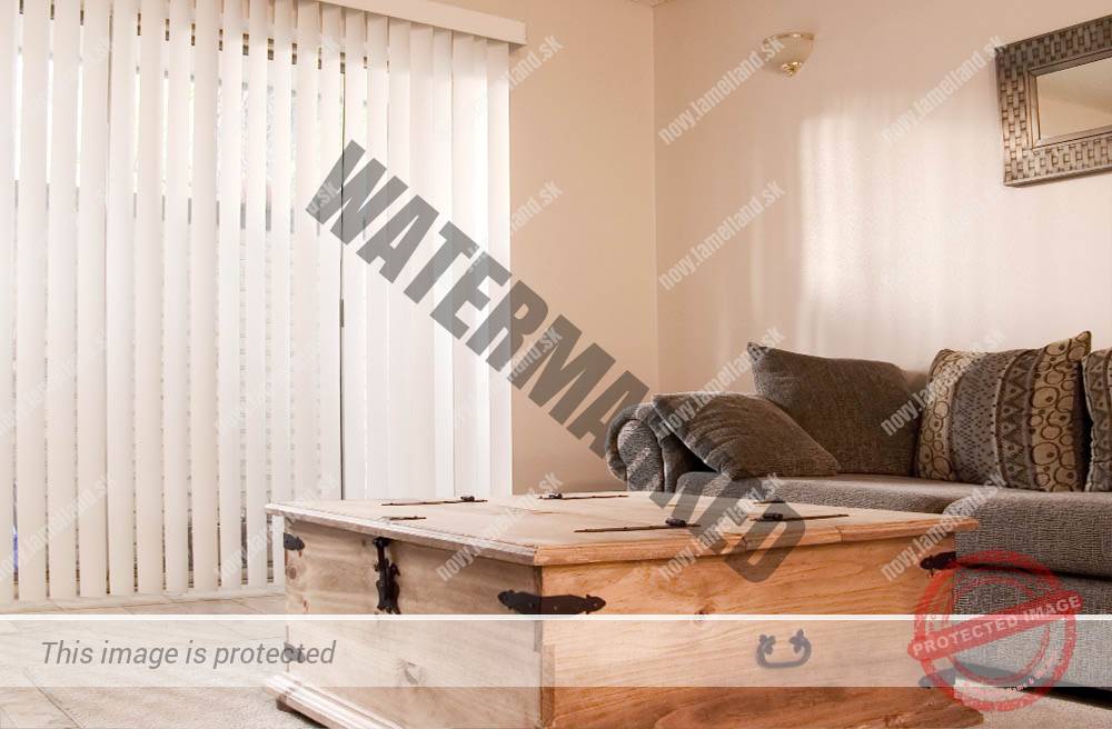 Vertikálna žalúzia